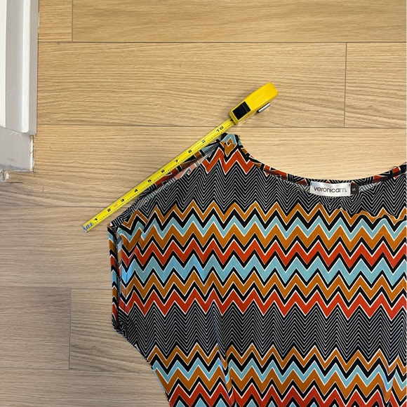 EUC! VERONICA M Womens Dress sz sm, open shoulders, flattering forgiving waist - Picture 5 of 9